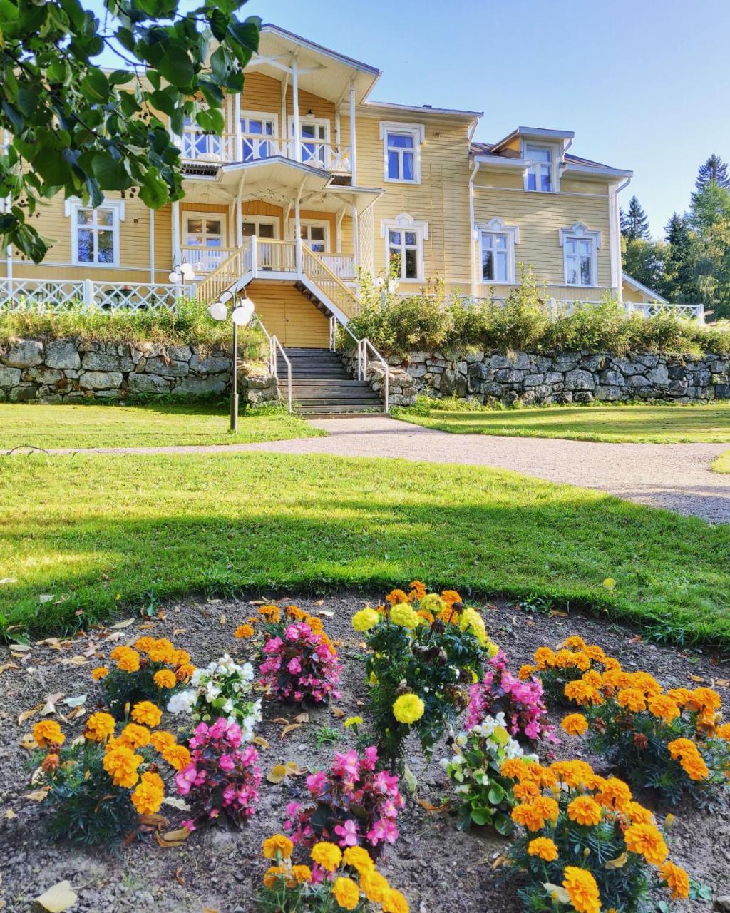 Karolineburg Manor House Hotel Kajaani Kültér fotó