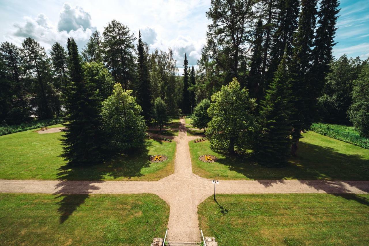 Karolineburg Manor House Hotel Kajaani Kültér fotó